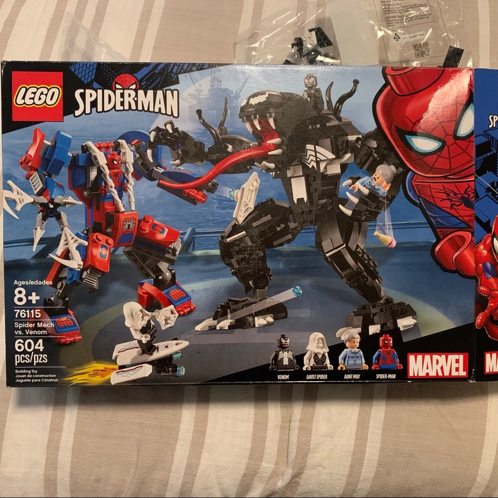 Legos - Spider-Man - Spider Mech vs. Venom